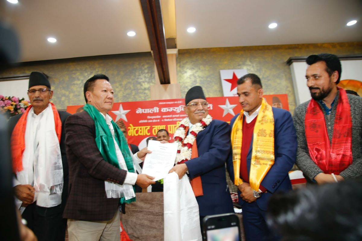 बाह्रबिसेका पूर्वमेयर निमफुञ्जो शेर्पा नेकपामा प्रवेश