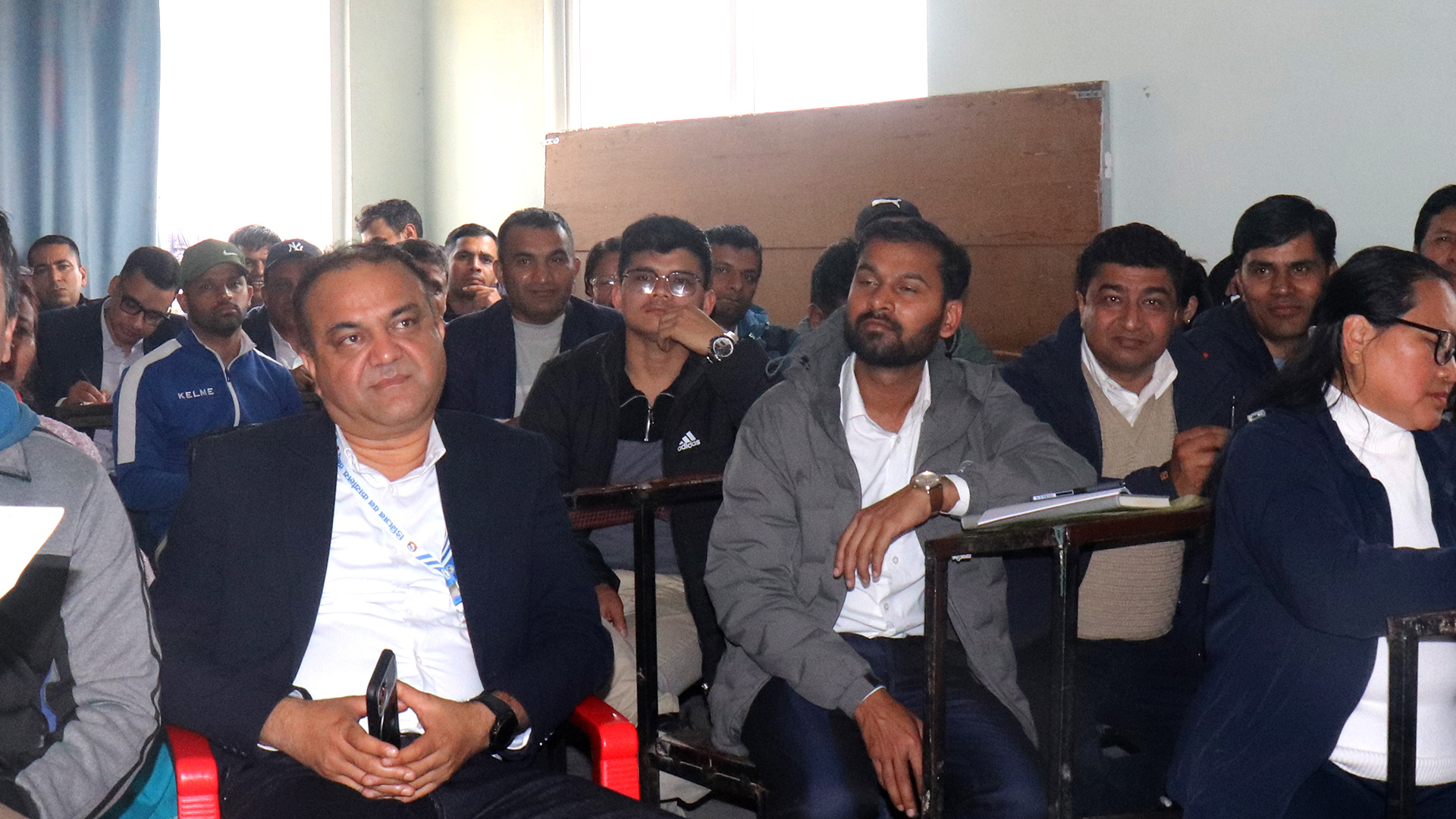 इनरुवामा निर्वाचन कर्मचारीलाई तालिम