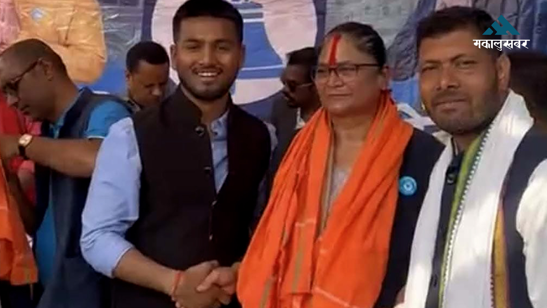 एमाले छाडेकी निवर्तमान सांसद सम्झना थपलिया रास्वपामा प्रवेश