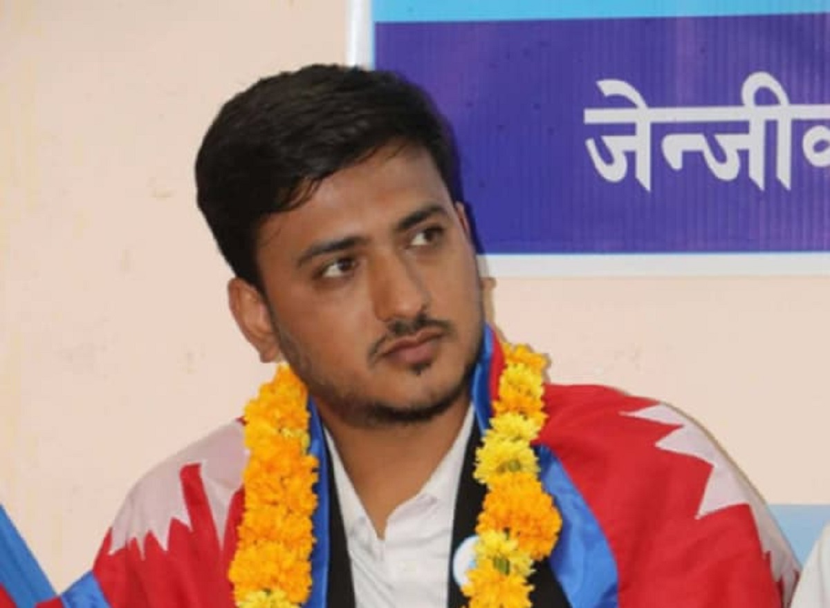 को हुन् रास्वपा तेह्रथुमका उम्मेदवार ई. सुरेन्द्र कार्की ?