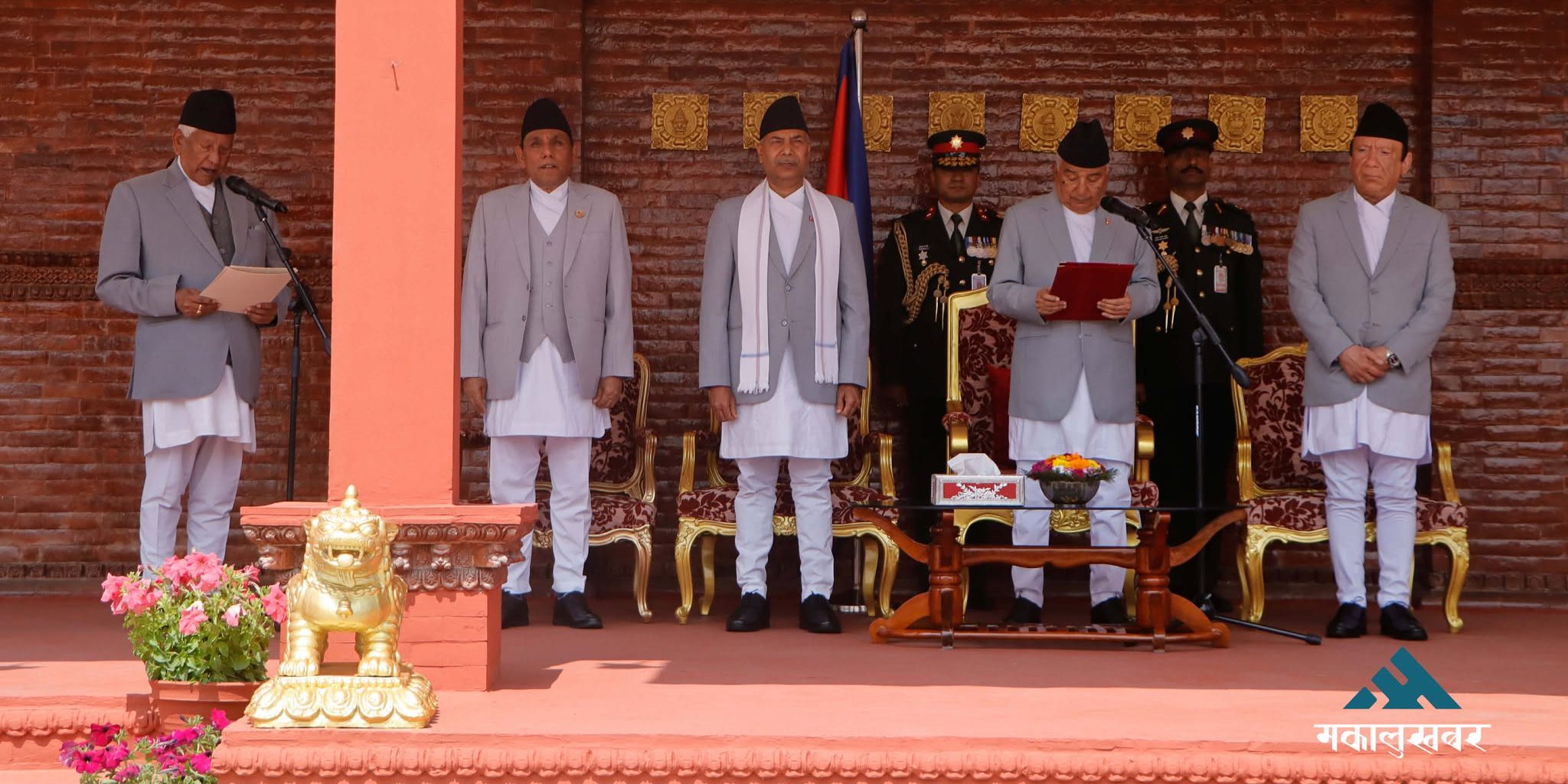 प्रतिनिधिसभाका ज्येष्ठ सदस्य अर्जुननरसिंह केसीले लिए शपथ (तस्बिरहरू)