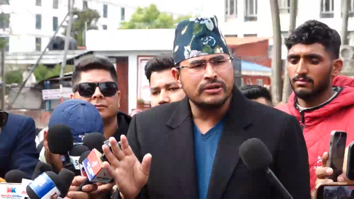 प्रधानमन्त्रीलाई सांसद शाहीले भने- कर्णाली राजमार्गसँगै अन्तरजिल्ला सडकसञ्जाल विस्तार गरिदिनुस्