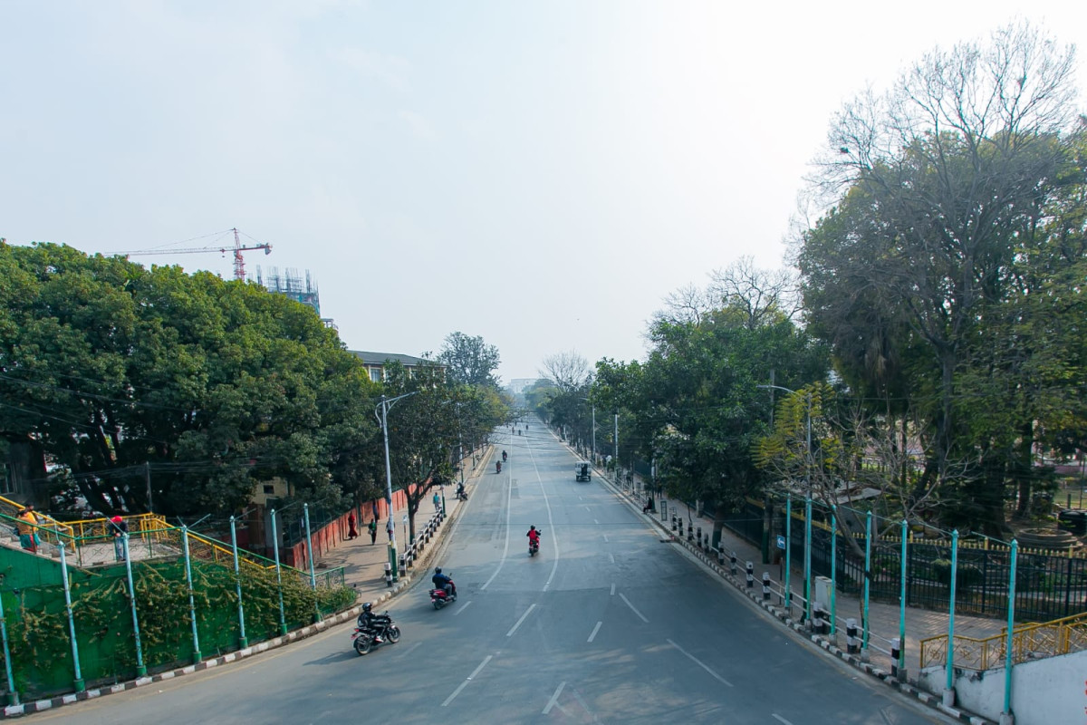 चुनावको लहर गाउँतिर, सुनसान बने राजधानीका सडक [तस्बिरहरू]