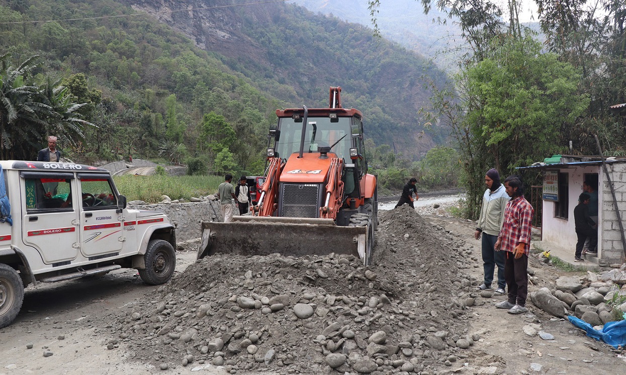 बजेट अभावमा म्याग्दीका बहुवर्षीय सडक आयोजना प्रभावित