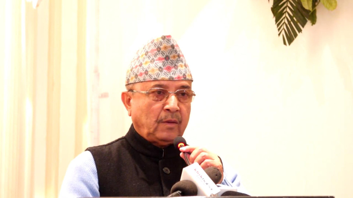 सांसदहरूलाई पूर्णबहादुर खड्काले भने- ‘संविधान संशोधनको मुद्दा उठेको छ, ख्याल गर्नुहोला’