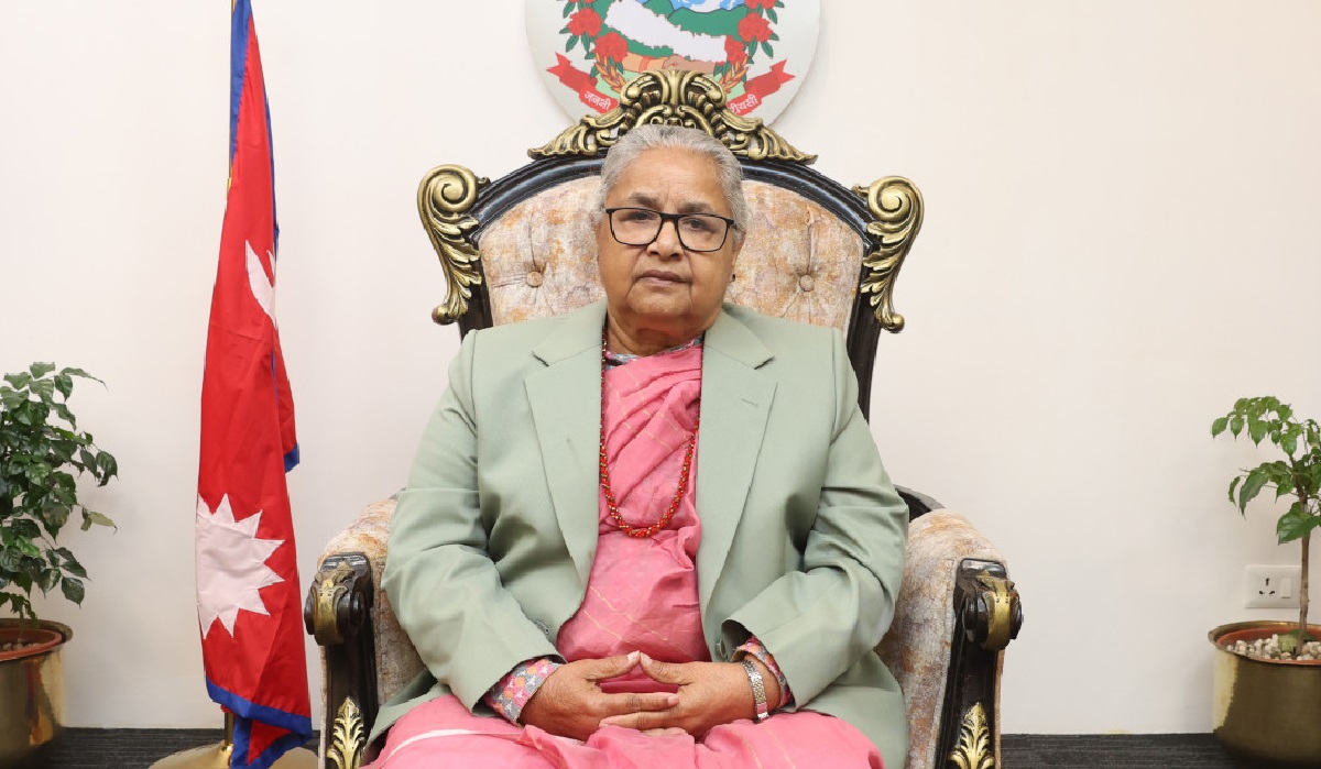 इच्छा विपरीत रङ नदल्न प्रधानमन्त्रीको आग्रह- छिट्टै जननिर्वाचित प्रतिनिधिलाई सत्ता हस्तान्तरण गर्ने उद्घोष