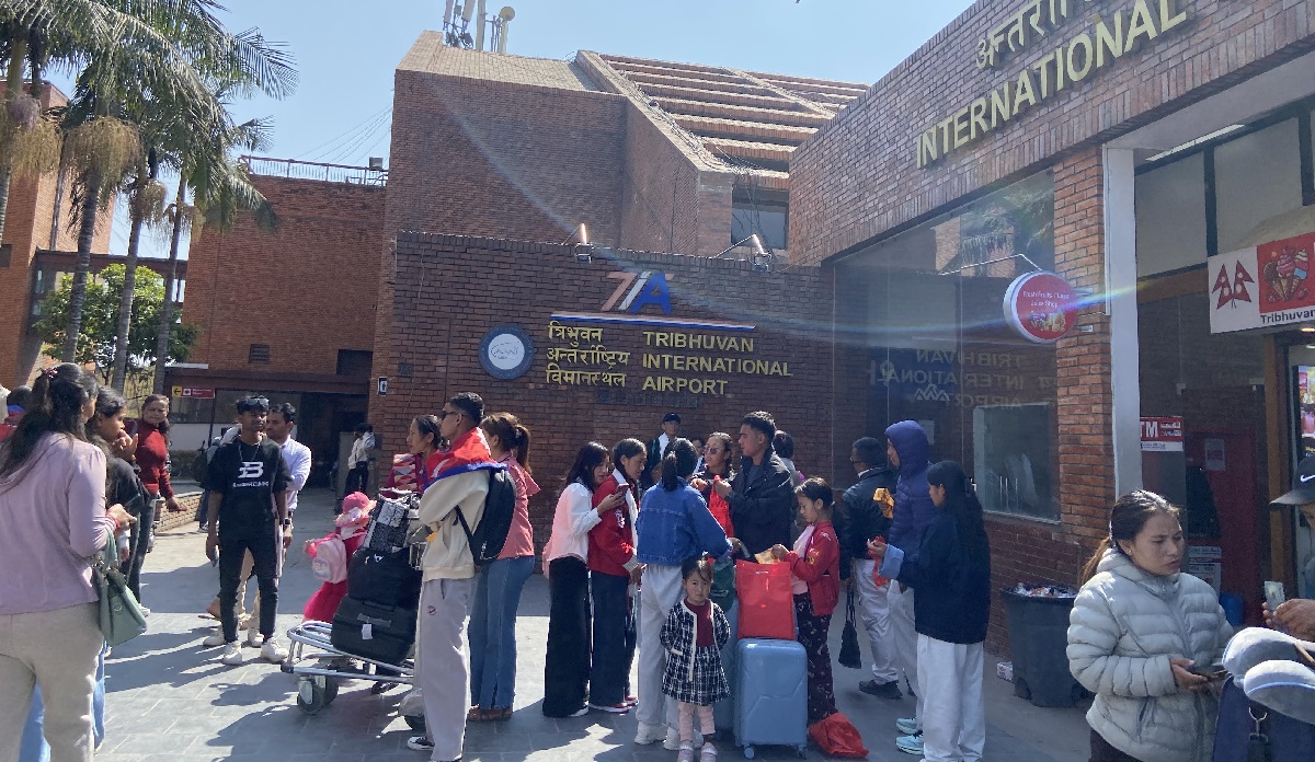 अब नेपाली मूलका नागरिकका लागि विमानस्थलमा अलग्गै डेस्क राखिने