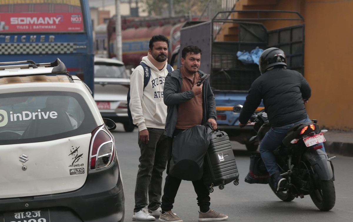 ‘आफ्नो मत आफ्नै गाउँमा’ (फोटो फिचर)