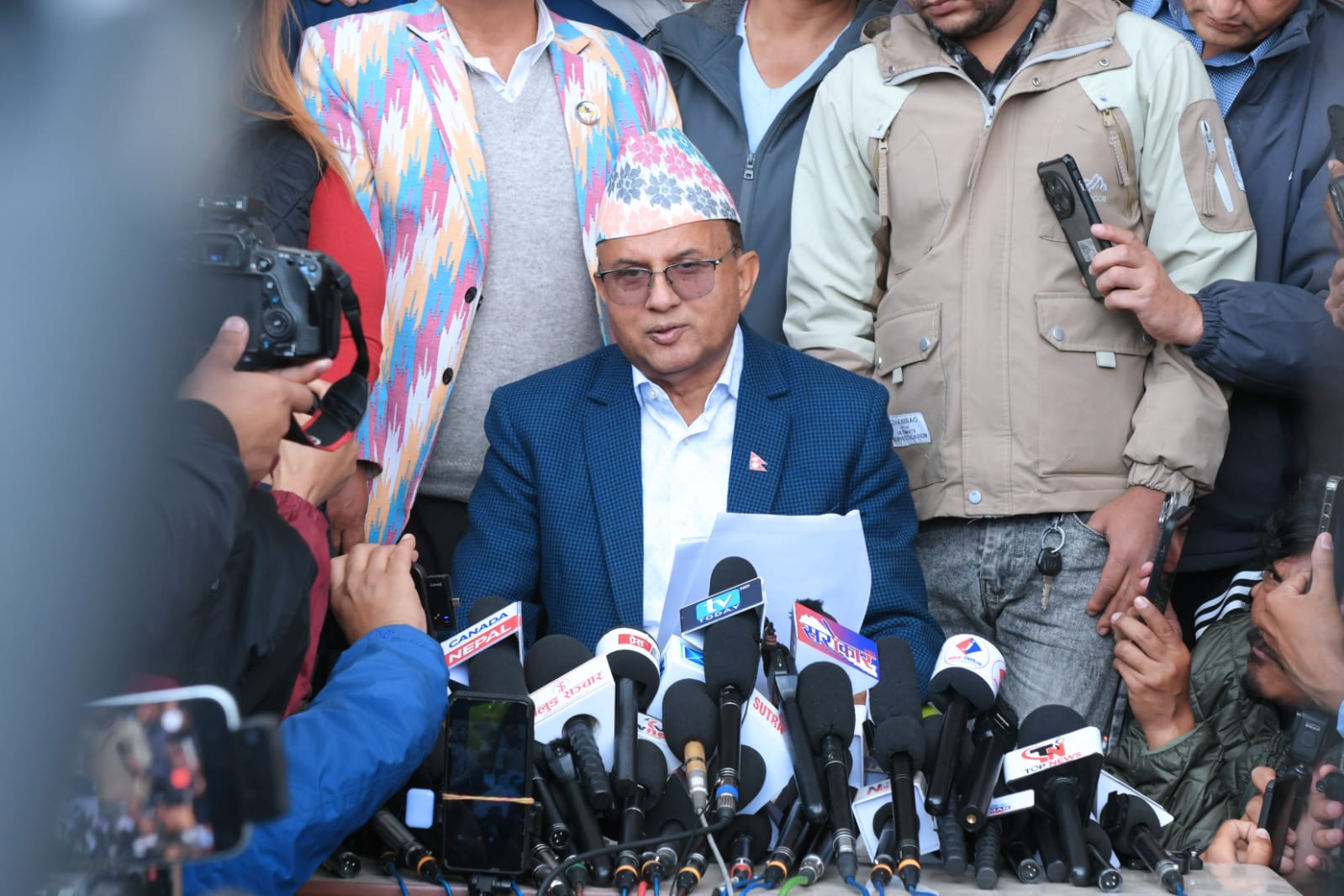अध्यक्ष ओलीको गिरफ्तारी प्रतिशोधपूर्ण र गैरकानूनी, आजैबाट प्रदर्शन सुरु: एमाले