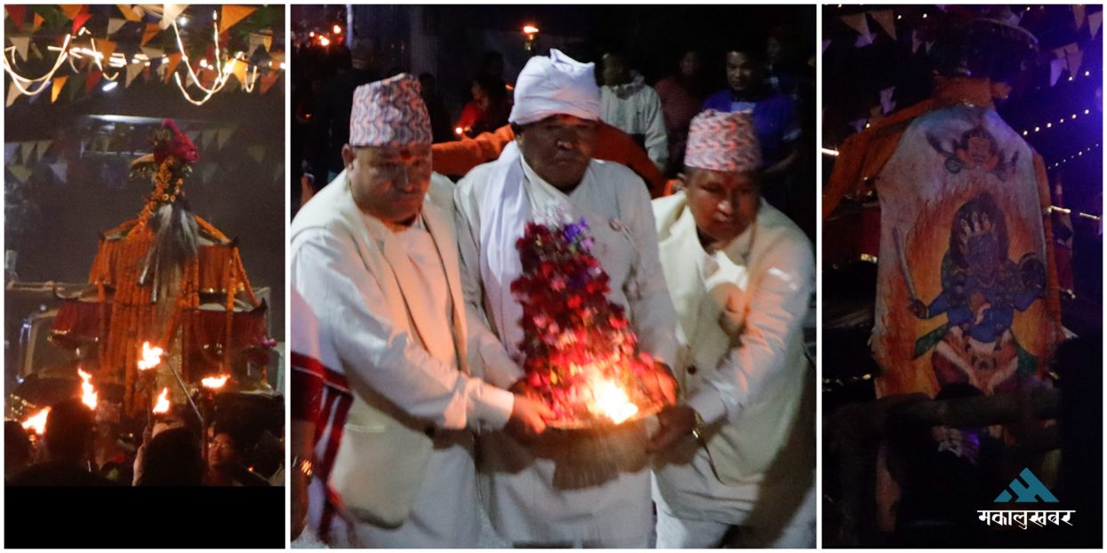 कान्तिभैरव जात्रा: जहाँ भगवान पनि आमाको मुख हेर्न आउँछन् (तस्बिरहरू)