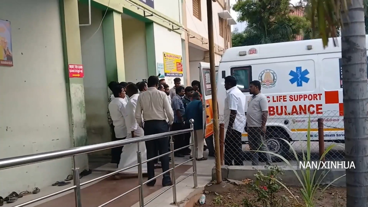 भारतको तामिलनाडुमा मिनी बस दुर्घटना हुँदा १० जनाको मृत्यु