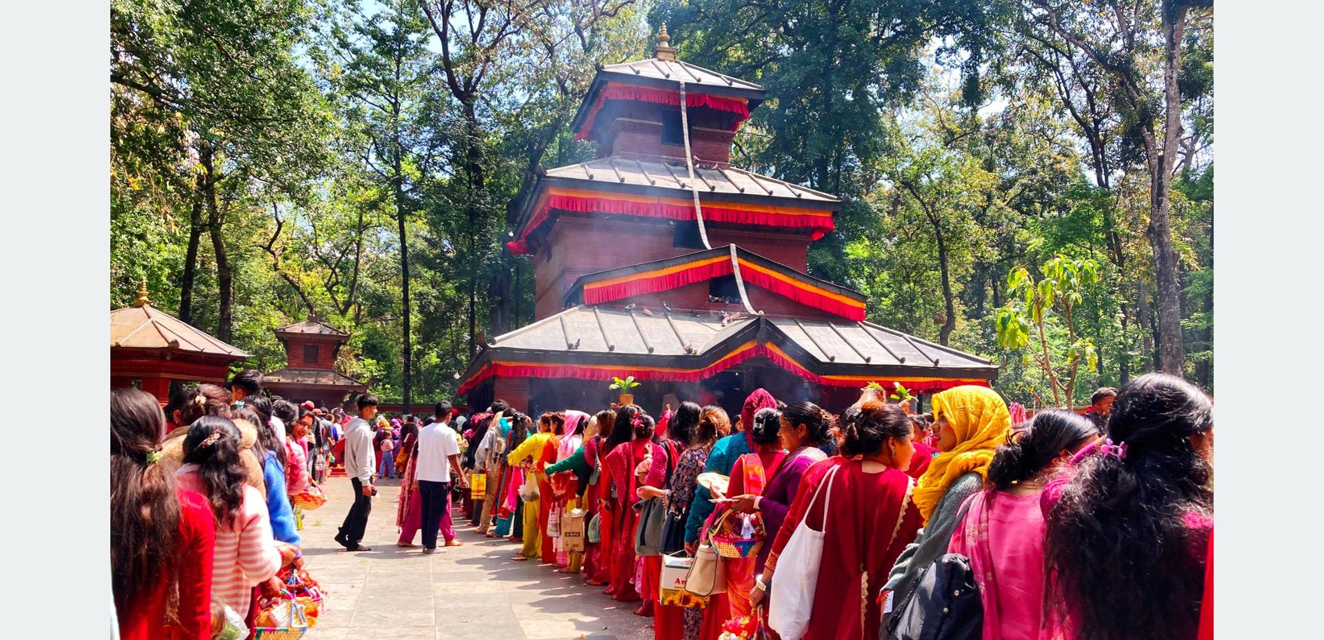 बागलुङको कालिका भगवती मन्दिरबाट चैतेदशैंमा ३७ लाख भेटी सङ्कलन