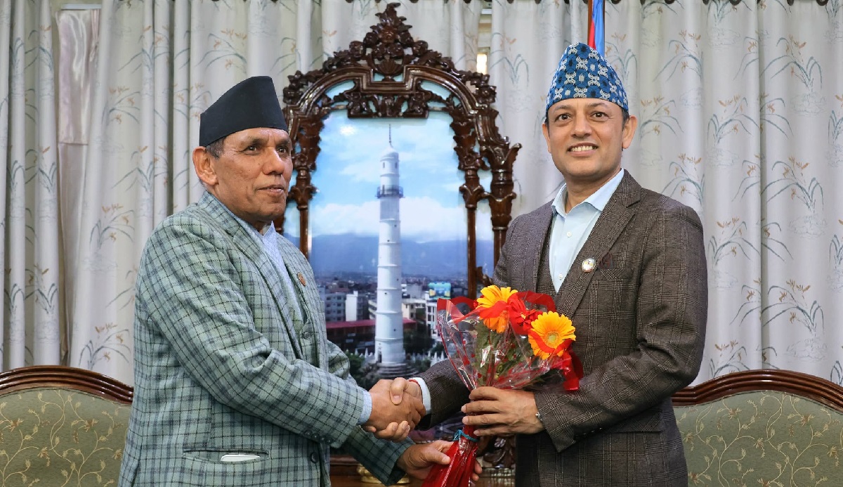सभामुख अर्याल र अध्यक्ष दाहालबीच भेटवार्ता
