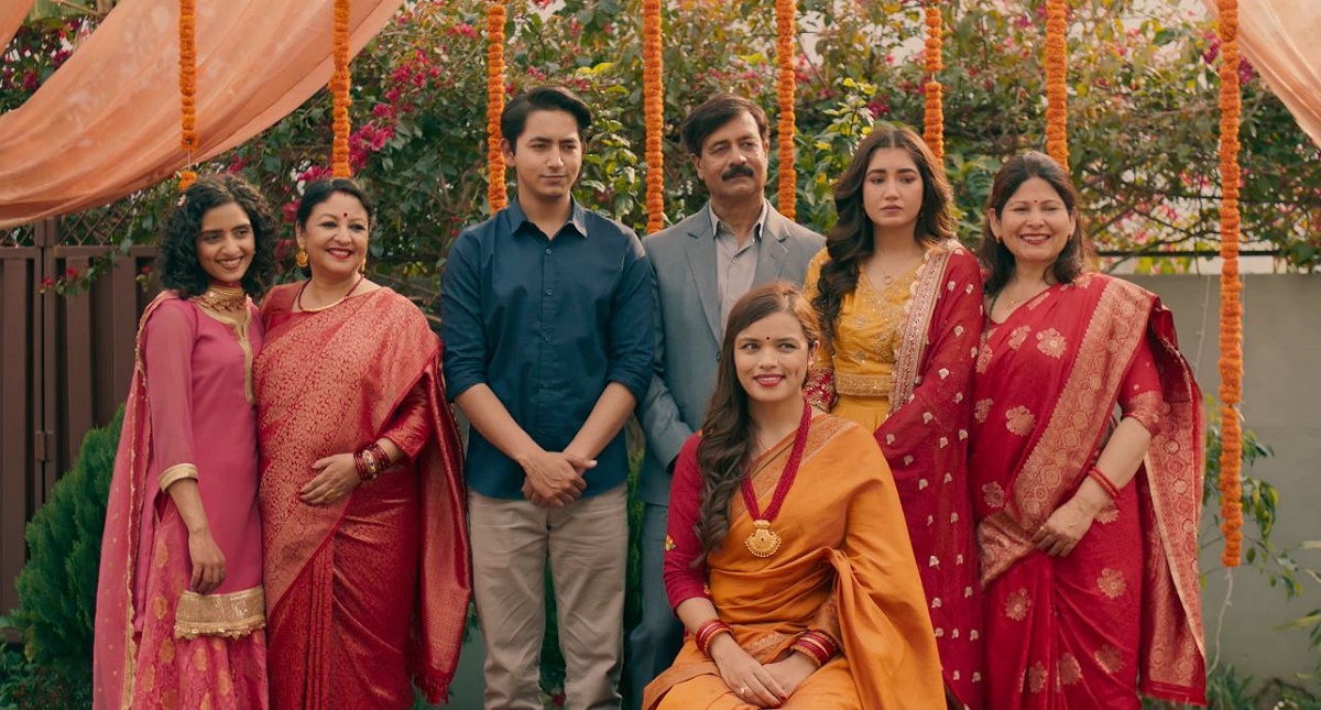 ‘एक मुठ्ठी बादल’ को ट्रेलर: विवाह र सम्बन्धको जटिल पहेँली (भिडिओ)