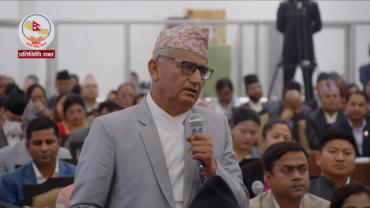 ओली-लेखकलाई लगाइएको मुद्दा तत्काल खारेज गरियोस्- एमाले