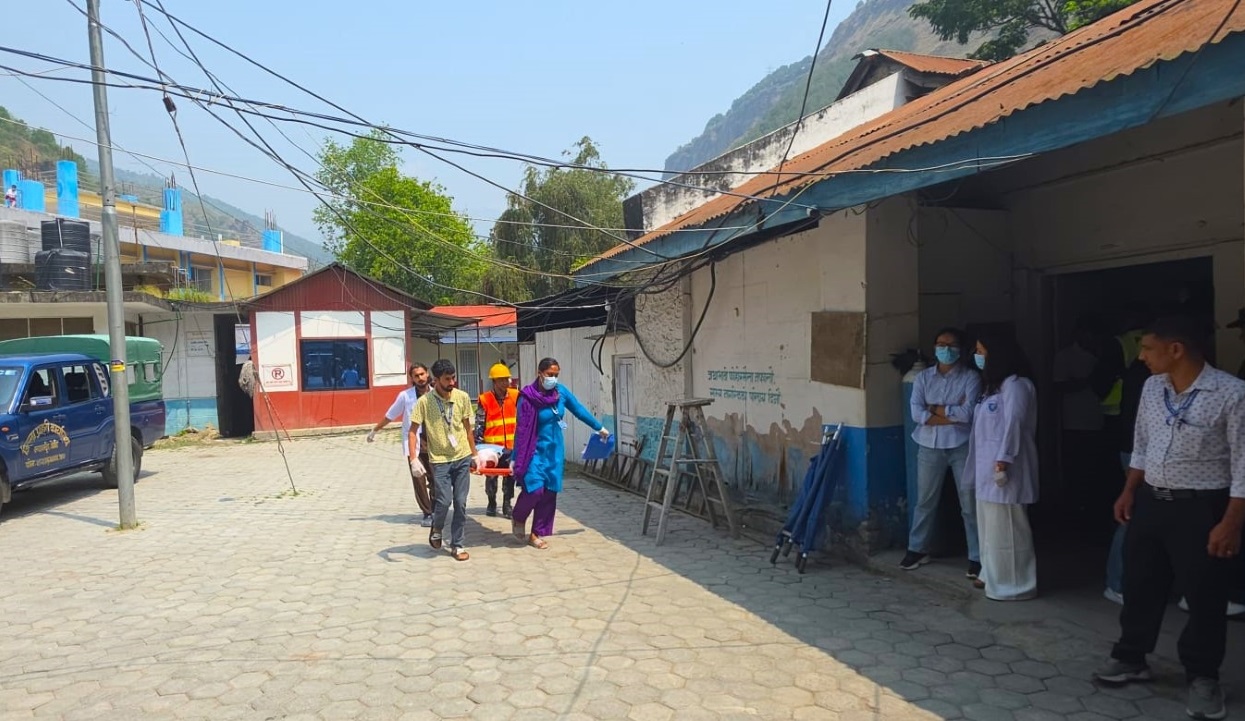 बेनी अस्पतालमा दुर्घटनासम्बन्धी उद्धार र उपचार अभ्यास