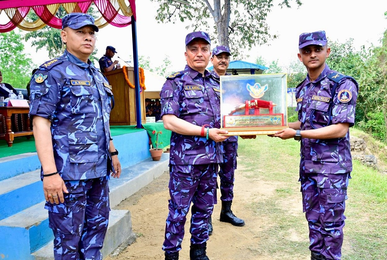 नवलपरासीमा ११ औं समूहको प्रहरी कमाण्डो तालिमको दीक्षान्त समारोह सम्पन्न