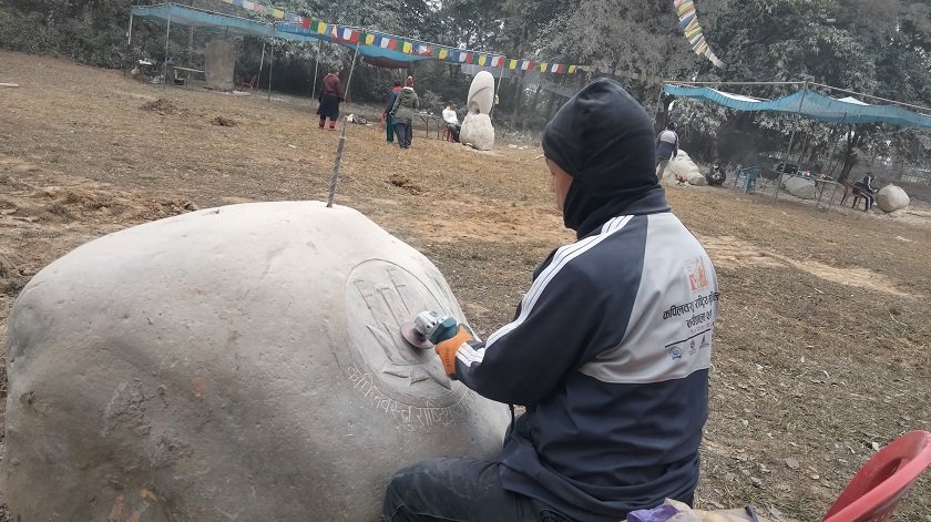 घरपझोङ गाउँपालिका: जहाँ ढुङ्गा-ढुङ्गामा कोरिँदैछ मूर्ति