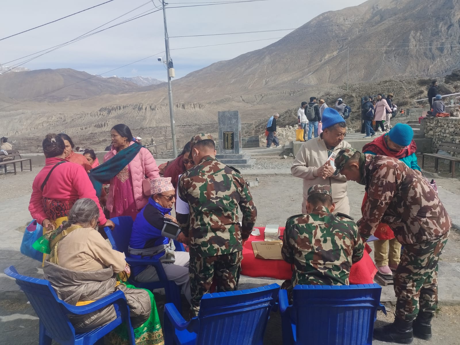निःशुल्क स्वास्थ्य शिविरमा १६८ जना दर्शनार्थी पर्यटक लाभान्वित