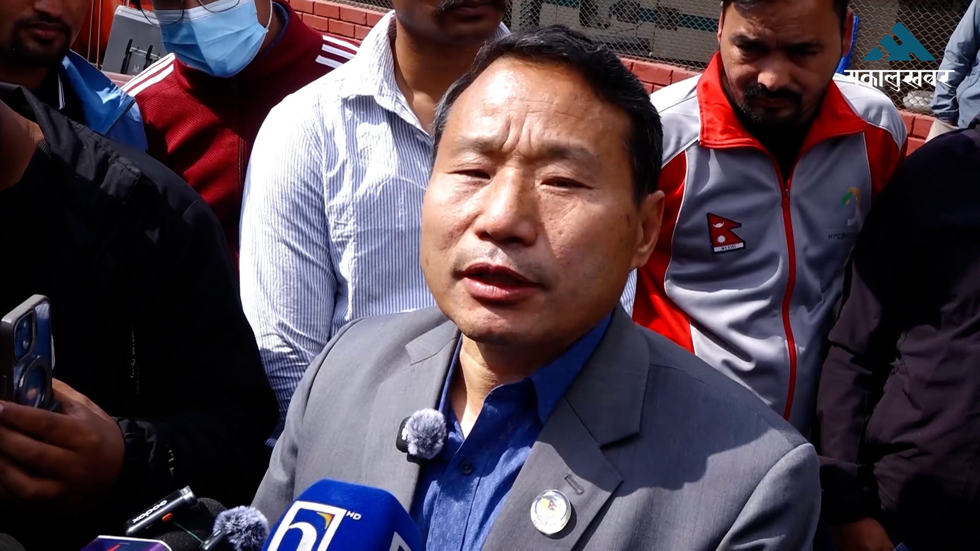 सरकारले आफ्नो वाचा विपरीत ऋण लिँदैछ, जवाफ दिनुपर्छ: वर्षमान पुन