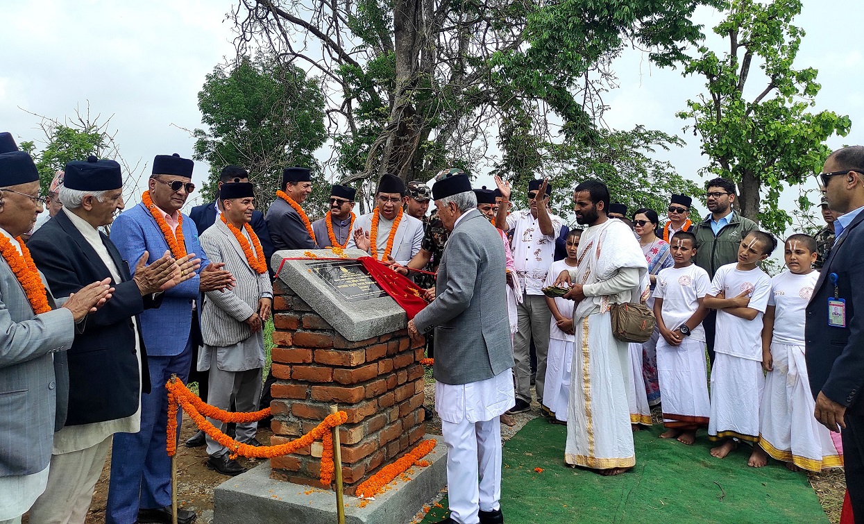 भानु चुँदीरम्घालाई भाषा र साहित्यको गन्तव्यस्थल बनाउनुपर्छः राष्ट्रपति