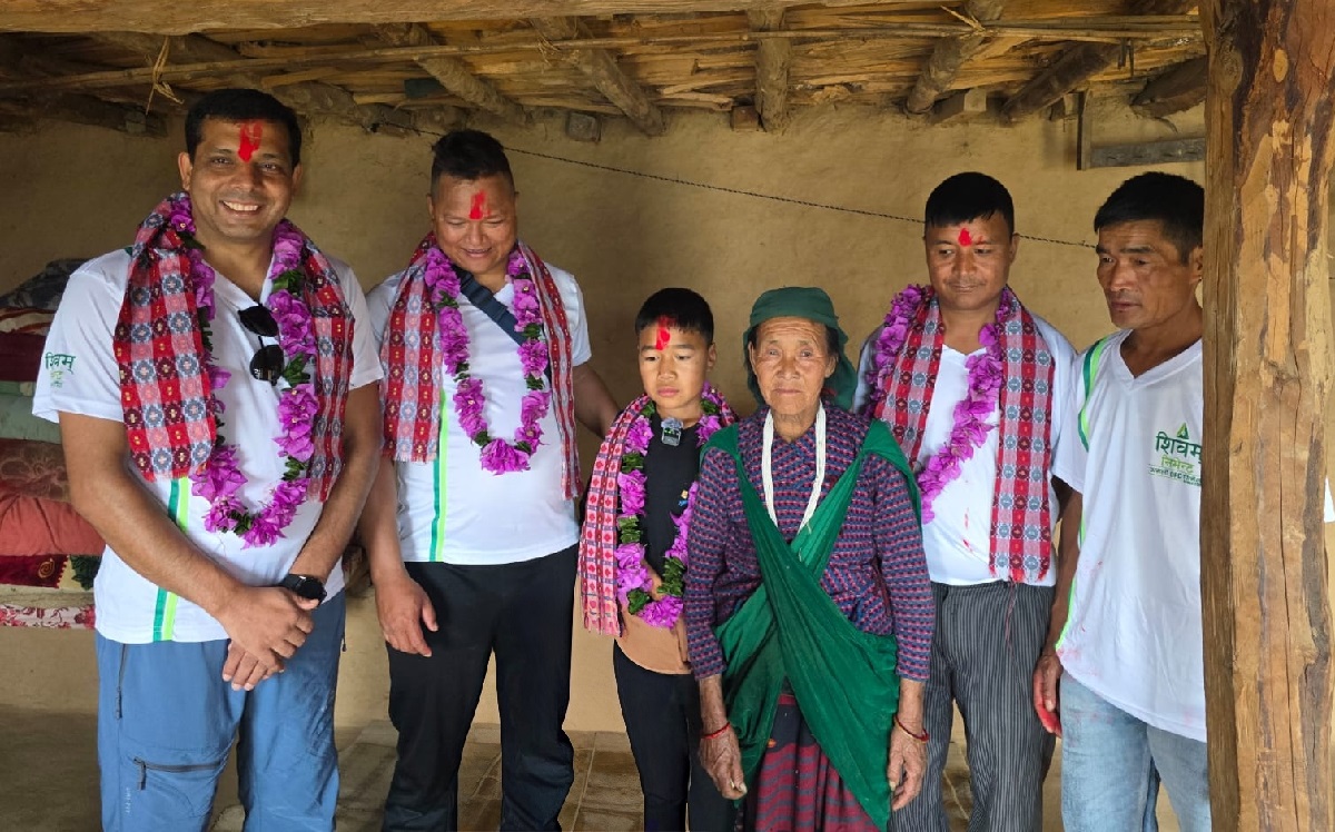 शिवम् सिमेन्टद्वारा विशेष क्षमता भएका रोल्पाका मगरलाई शैक्षिक सहयोग