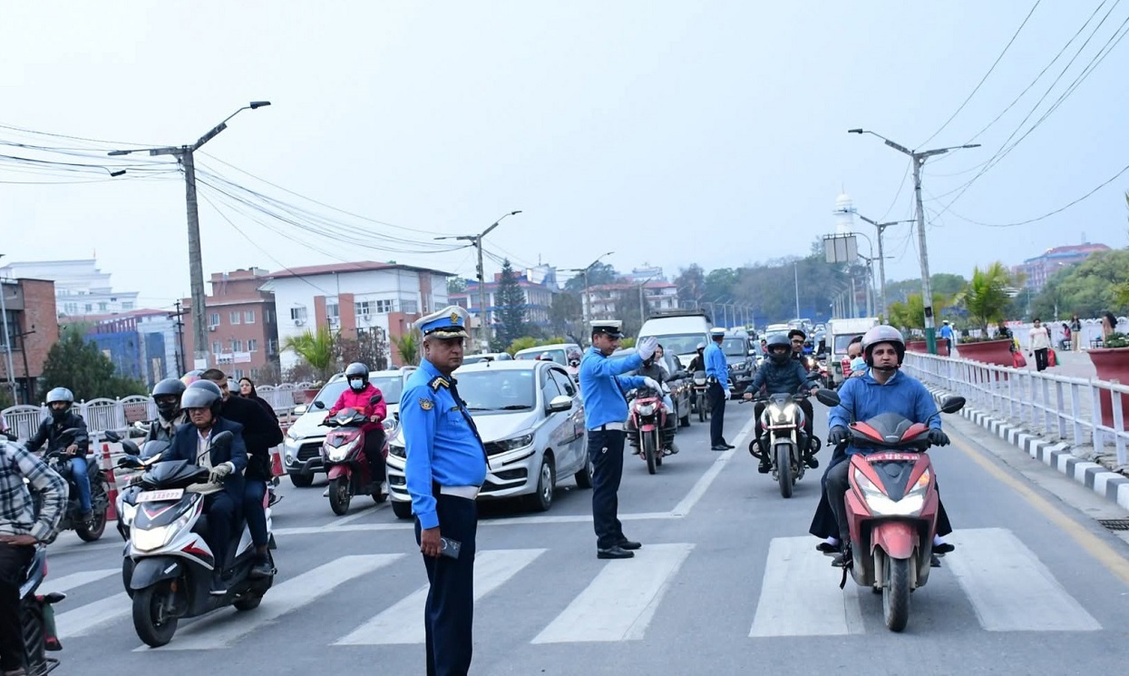 चौबिस घण्टामा ट्राफिक प्रहरीद्वारा तीन हजार बढीलाई कारबाही