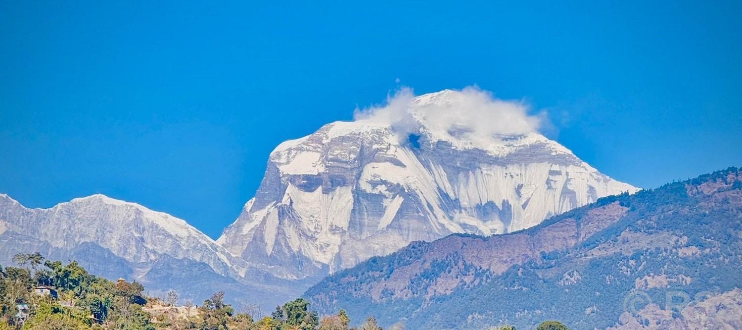 धवलागिरिमा मानव स्पर्श ६६ वर्ष, सात सय जनाभन्दा बढीले गरे आरोहण