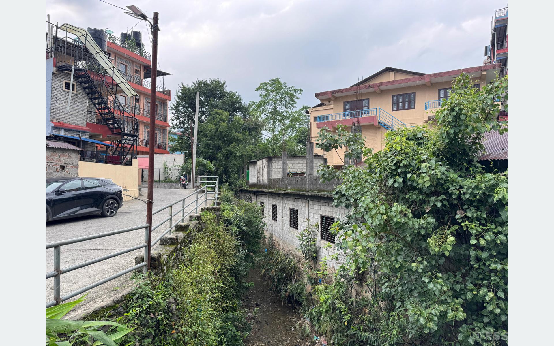 अतिक्रमित फिर्केखोलालाई प्राकृतिक बहावमा ल्याइँदै