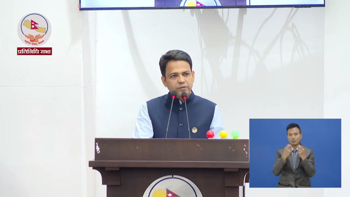 कानून निर्माणको ‘ड्राइभिङ सिट’मा सांसद हुनुपर्छ: सांसद आचार्य