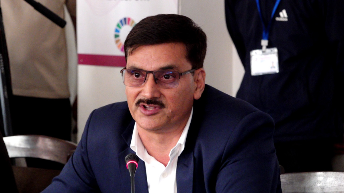 बजेट अभावका कारण पर्याप्त मल खरिद गर्न सकिएन, मौज्दात मलले असारसम्म मात्रै पुग्छ: पोखरेल
