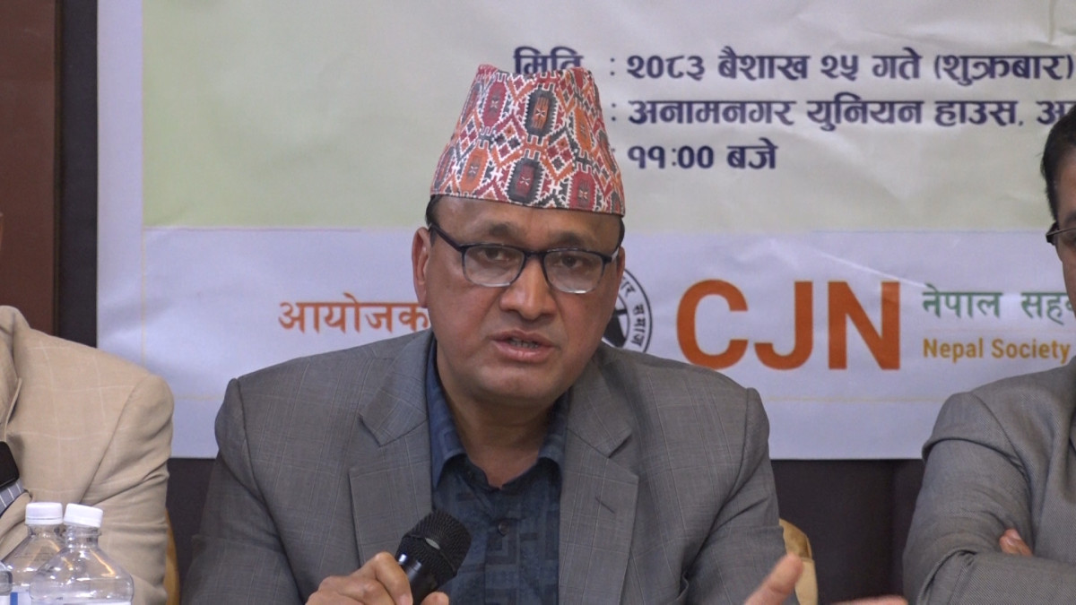 सहकारी पीडितलाई सरकारी कोषबाट पैसा दिन लागिएको होइन: सचिव भुजेल
