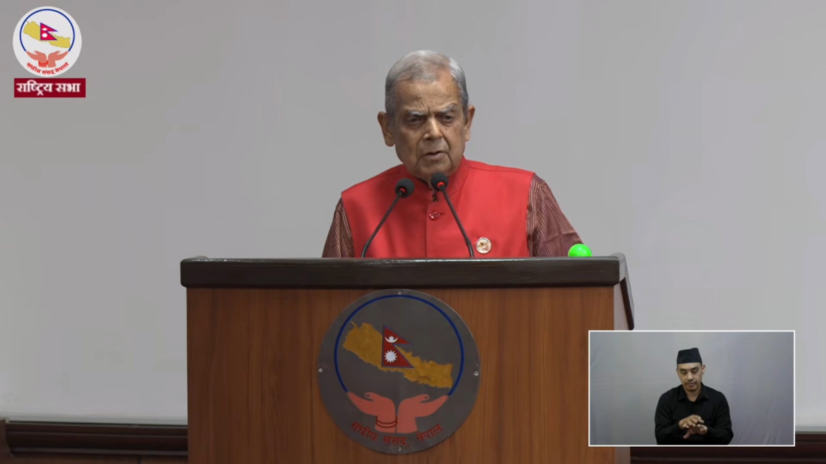 सरकारको कार्यशैलीप्रति महन्थ ठाकुरको आलोचना: सुशासन र लगानीको वातावरणमाथि प्रश्न