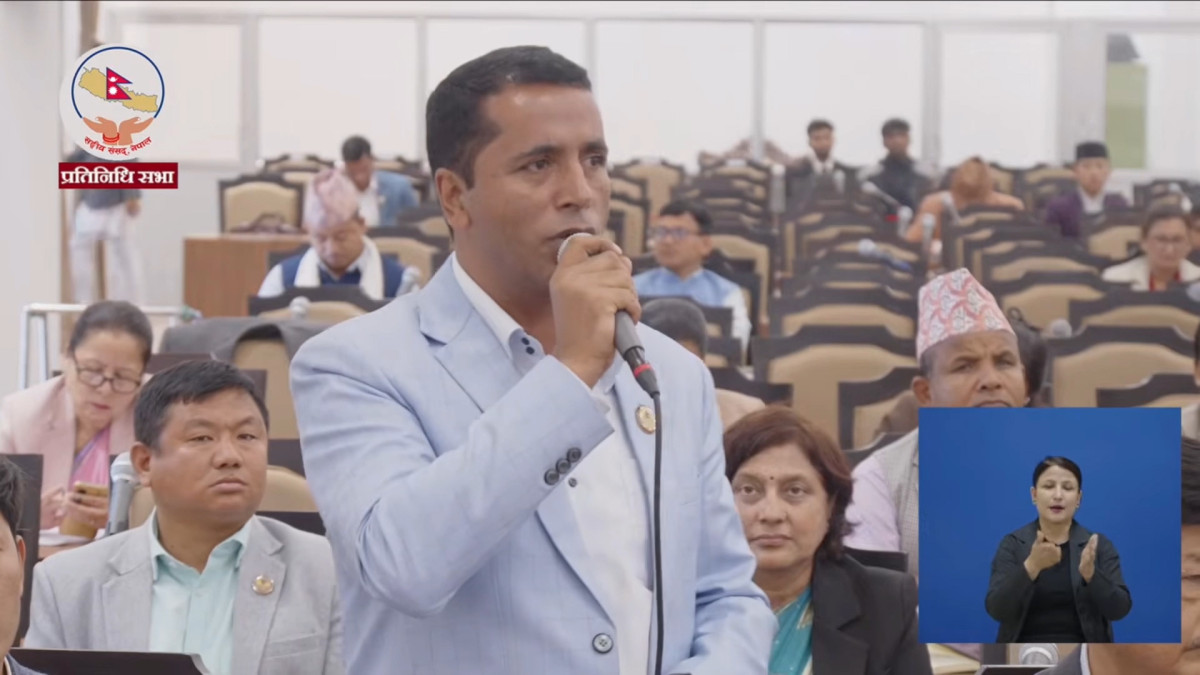 सरकारले ल्याएको प्रस्ताव पर्याप्त छलफल नगरी पास गर्ने हो भने सांसदहरू संसदमा किन बस्ने ?- दुलाल