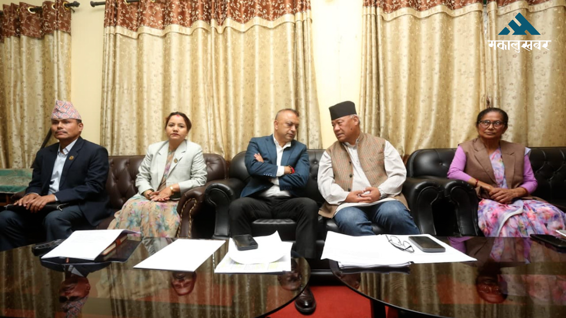 कांग्रेस संसदीय दलको कार्यालयमा विपक्षी दलको बैठक