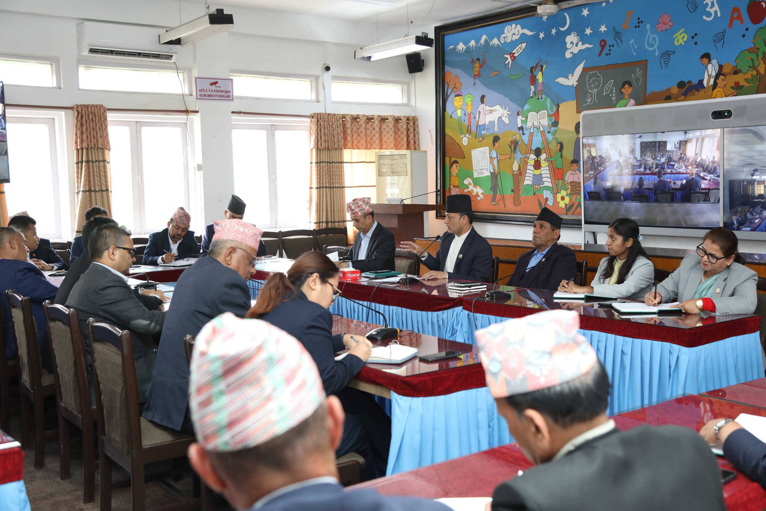 संसदीय समितिका सभापतिसँग सभामुख अर्याल र राष्ट्रिय सभा अध्यक्ष दाहालको छलफल