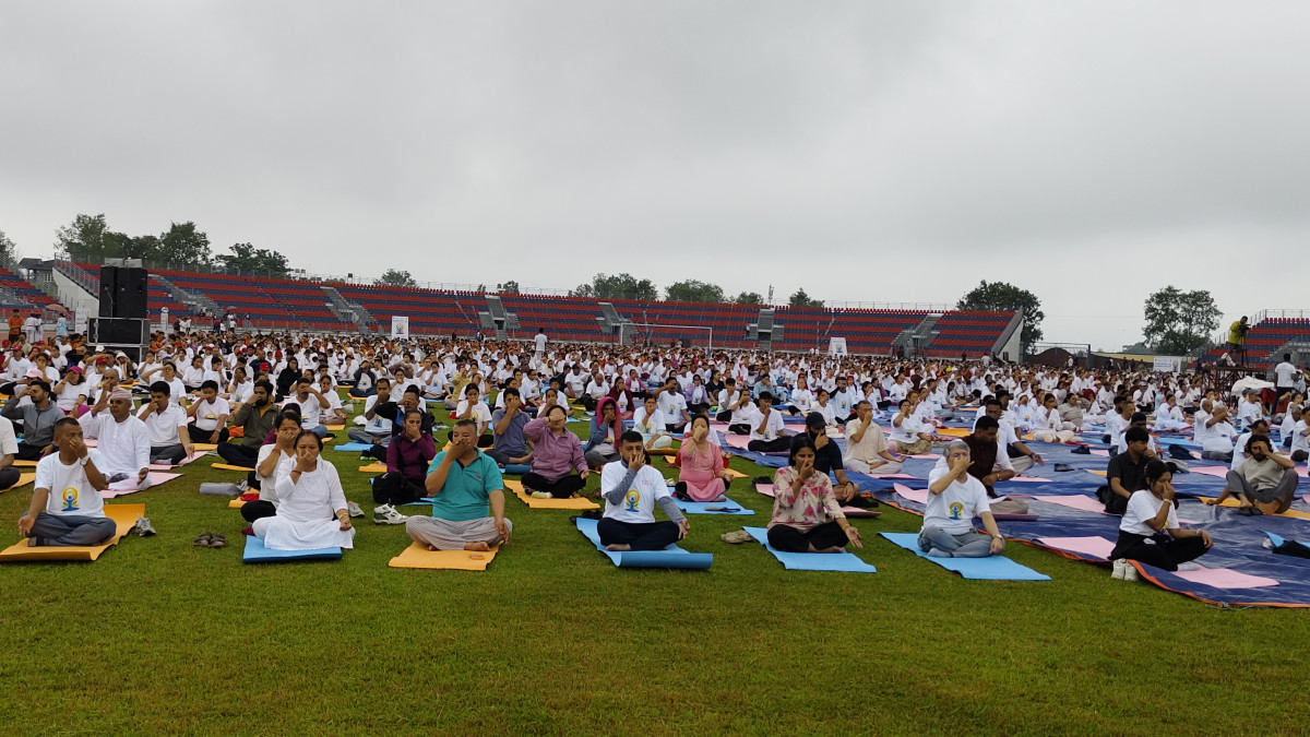 पोखरामा मनाइयो अन्तर्राष्ट्रिय योग दिवस
