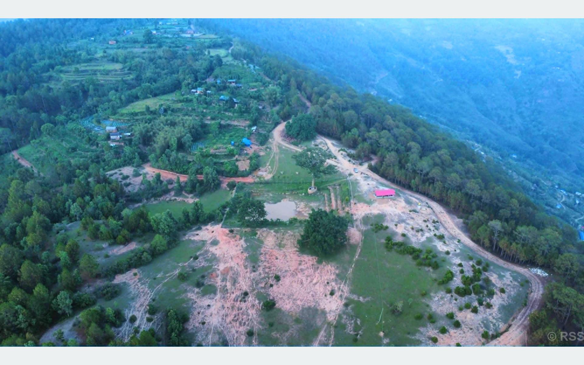 भोजपुरको पर्यटकीय स्थल ‘ठूलो आहाल’ क्षेत्रको संरक्षण गरिँदै