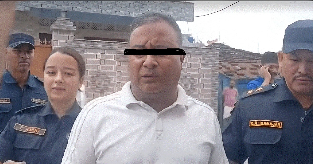 कांग्रेस नेता गुरुराज घिमिरेका पूर्व चुनावी कमाण्डर गिरी पक्राउ
