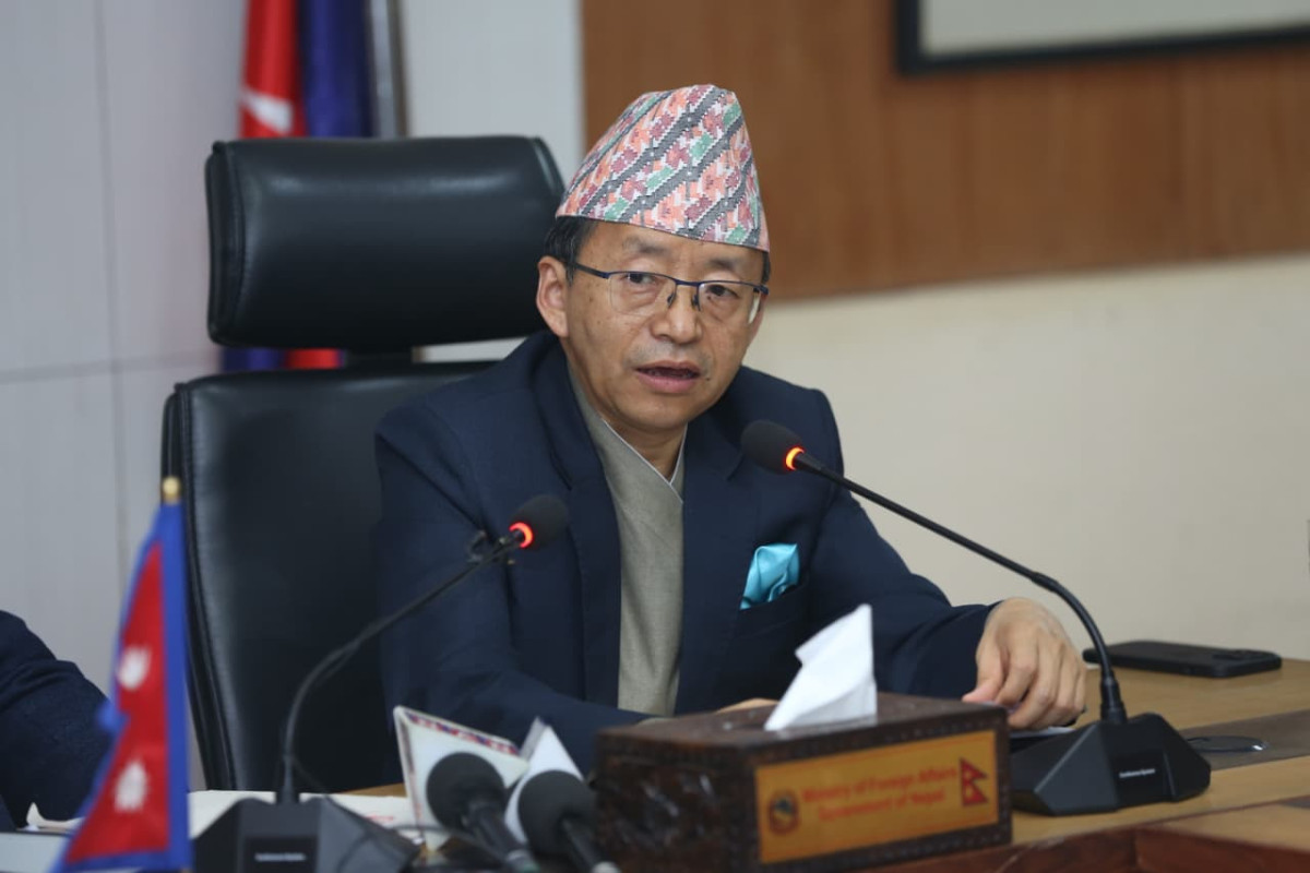 राष्ट्रहित प्रवर्द्धनका लागि कूटनीतिक क्षमता अभिवृद्धि गर्नुको विकल्प छैन: सचिव राई