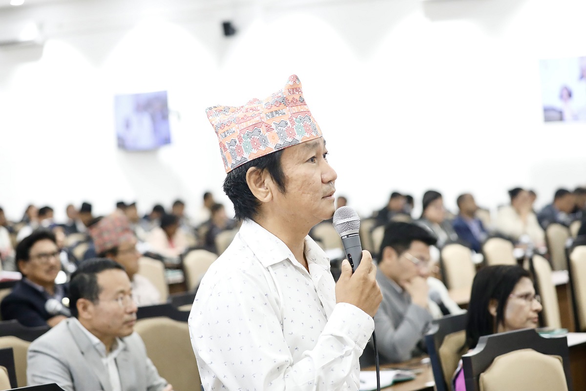 अर्थमन्त्रीलाई हर्कको सुझाव- वैदेशिक ऋण घटाउनेतिर केन्द्रित हुनुहोस्