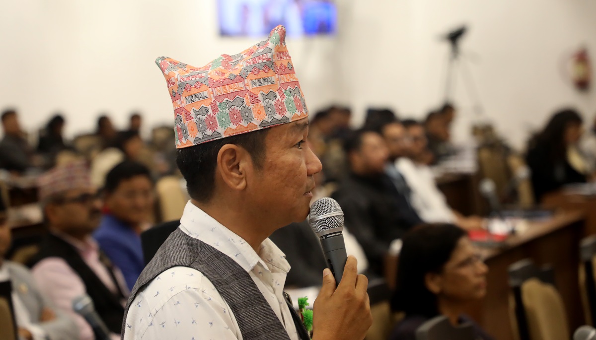 रक्षा मन्त्रालयको बजेट पुस्तिका नपाएकोमा सांसद राईको आपत्ति