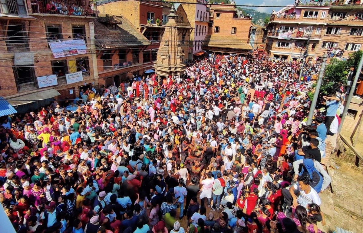 पनौती हिलेजात्रा : यौनिकताको दर्साउने अनौठो परम्परा