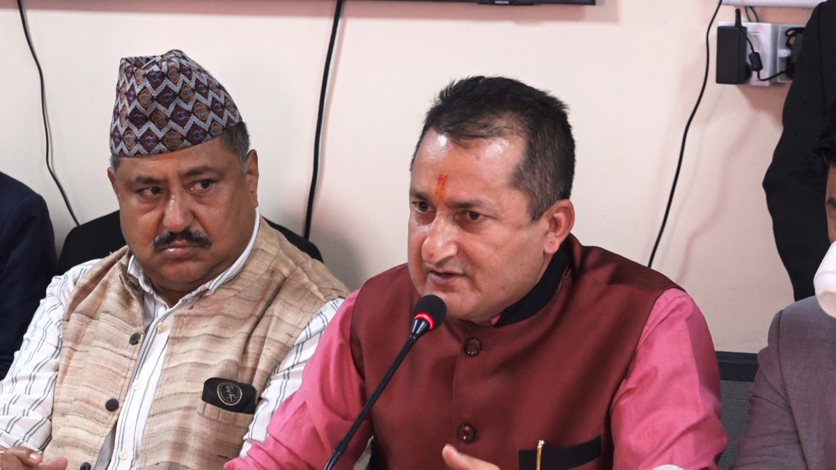 विद्युतीय सवारीसाधन सञ्चालनको मापदण्ड खोइ ?- अध्यक्ष सिटौला