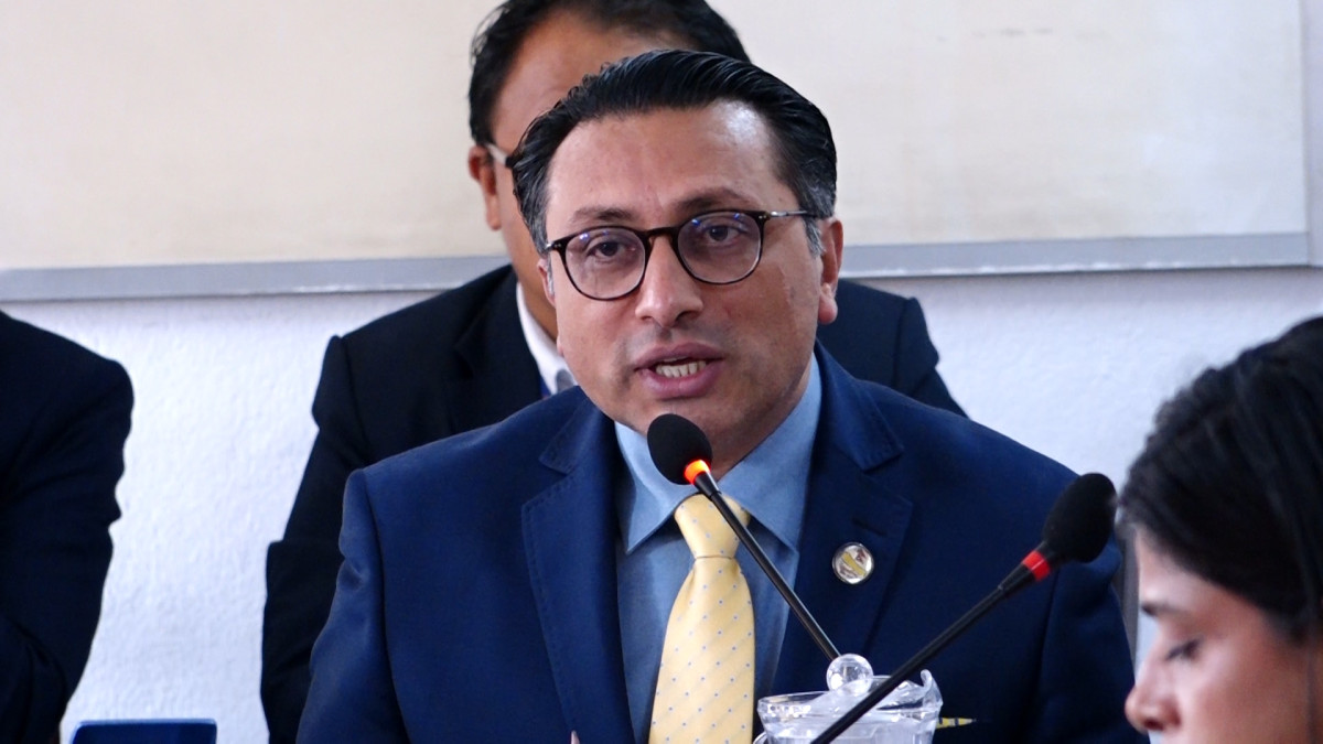 नेपालकै इतिहासमा सबैभन्दा ठूलो वित्तीय अपराधको छानबिन भइरहेको छ: अर्थमन्त्री