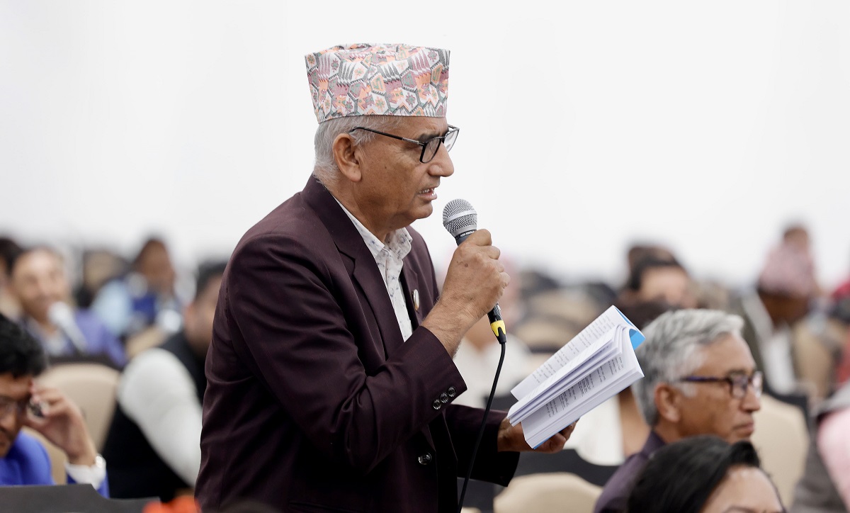 एमालेले अर्थमन्त्रीलाई सोध्यो- ‘प्रधानमन्त्रीज्यूले जिम्मेवारी औपचारिक रूपमा अर्थमन्त्रीलाई हस्तान्तरण गरेको हो ?’