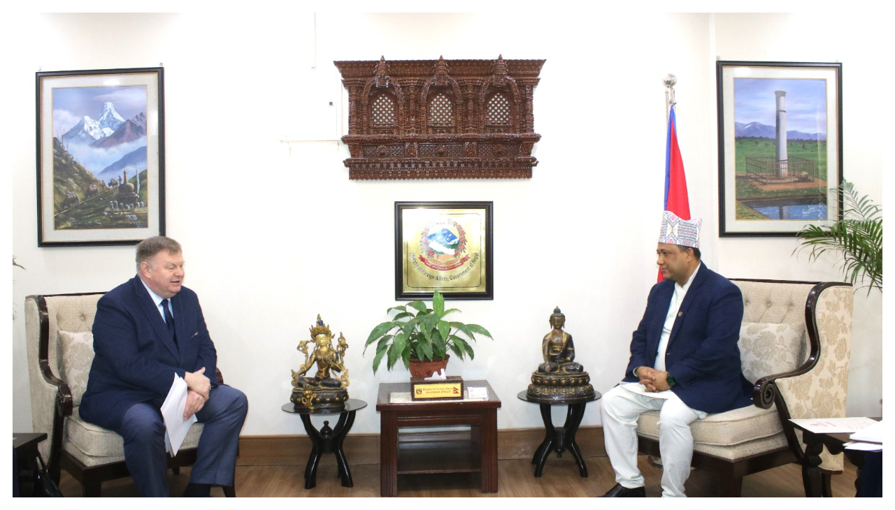 परराष्ट्रमन्त्री खनाल र रूसी महासङ्घका राजदूतबिच शिष्टाचार भेट