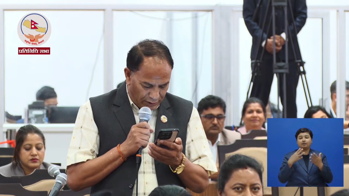 सरकारले १० हजार पार्किङ जरिवाना तिराएको तनावले युवाद्वारा आत्मदाह प्रयास: सांसद शाही