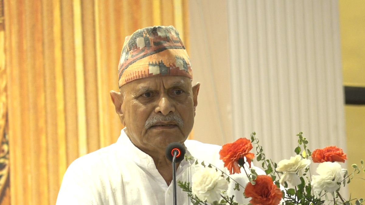 लोकतन्त्रको मर्म नबुझ्नेहरू शासन सत्तामा छन्: डा. रामवरण यादव