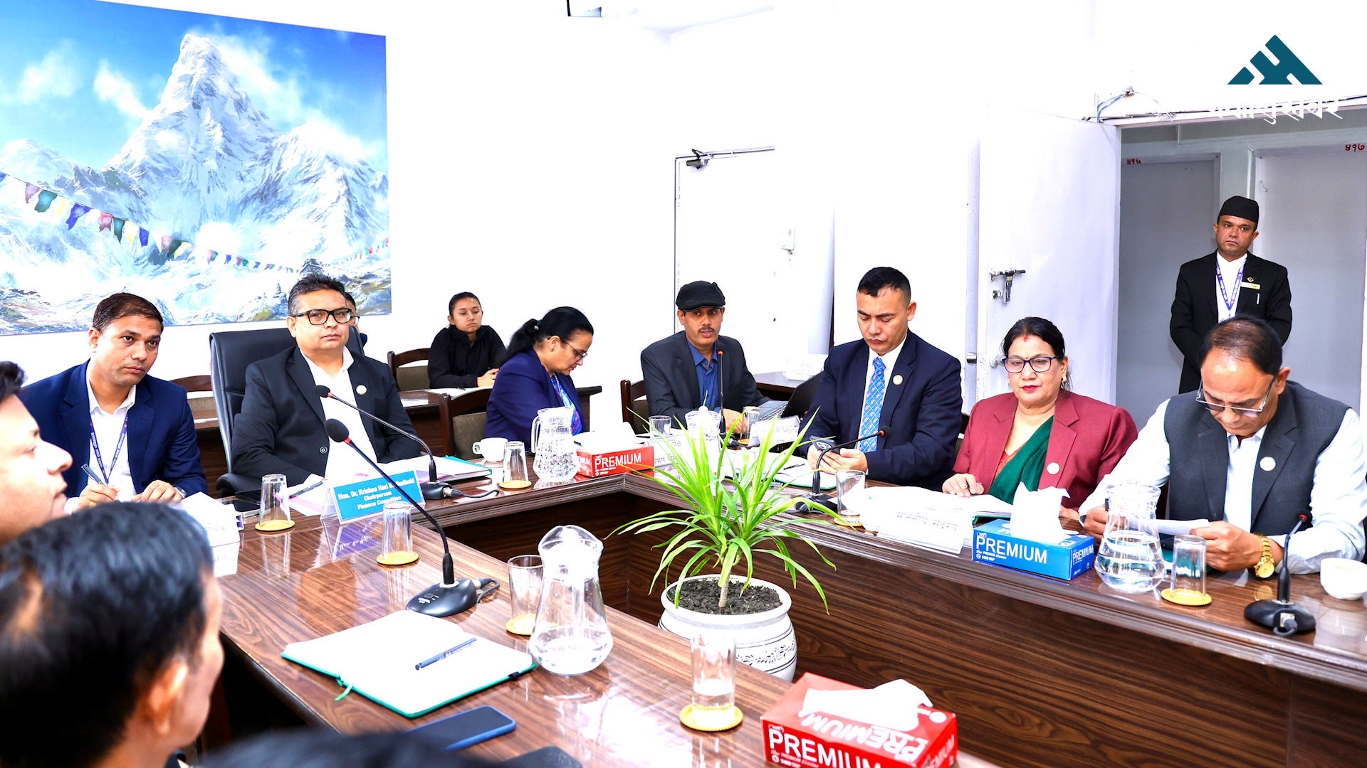 नेपालको बीमा बजारको आकार १० खर्ब नाघ्यो, ५१ प्रतिशत जनसङ्ख्यामा पहुँच